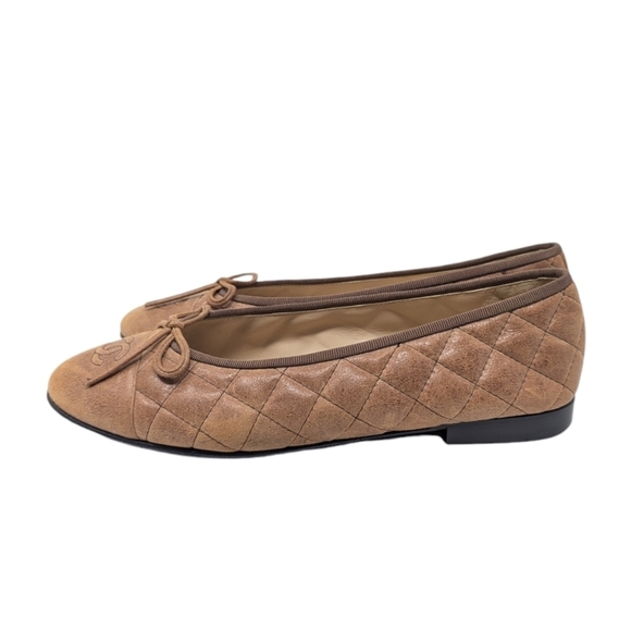 Chanel Interlocking CC Leather Tan Brown Quilted Bow Cap Toe Ballet Flat Size 39 - Picture 2 of 11